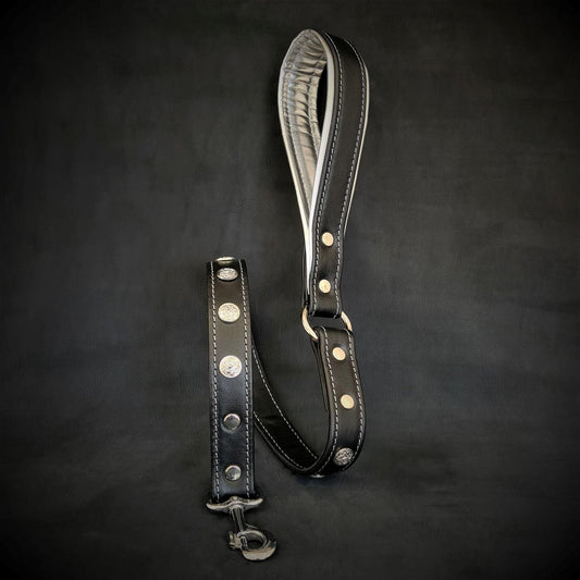 The "Hektor" Leash-0