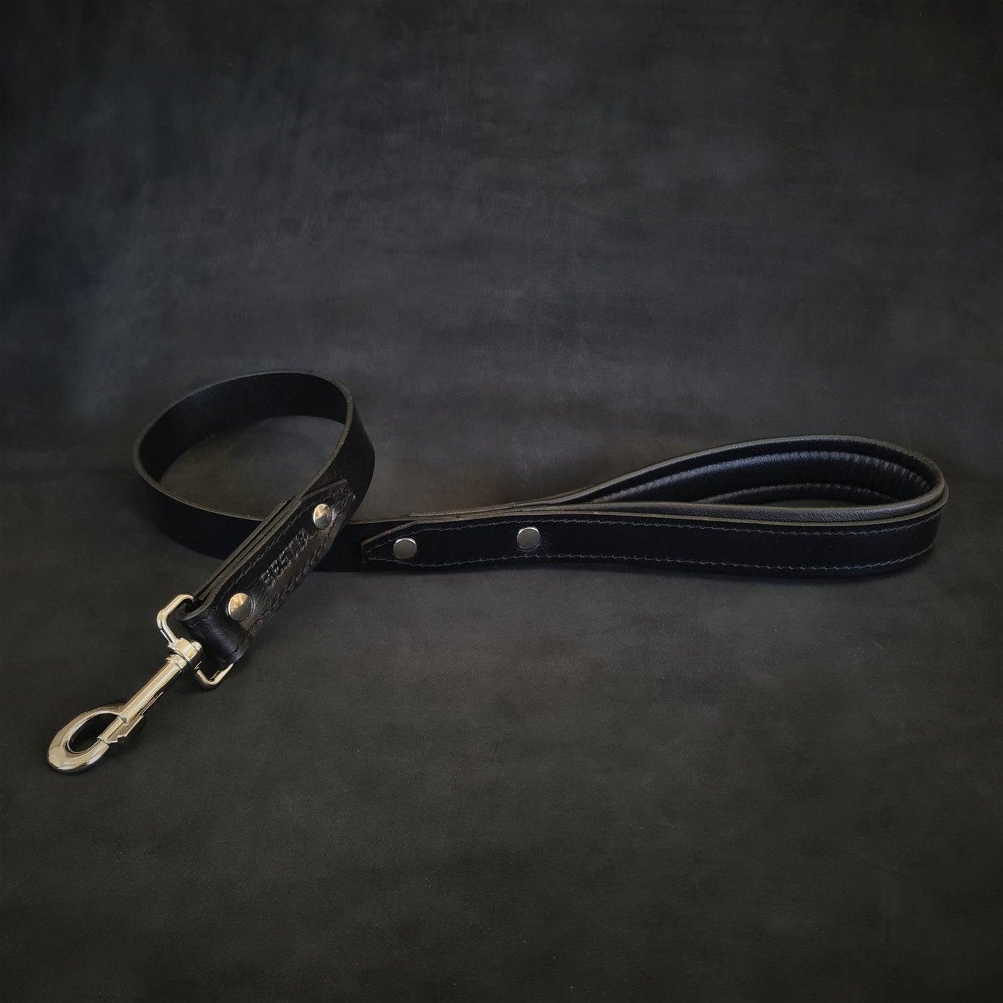 The "Style" Leash-0